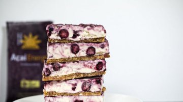 Nepečený citrónový cheesecake s acai